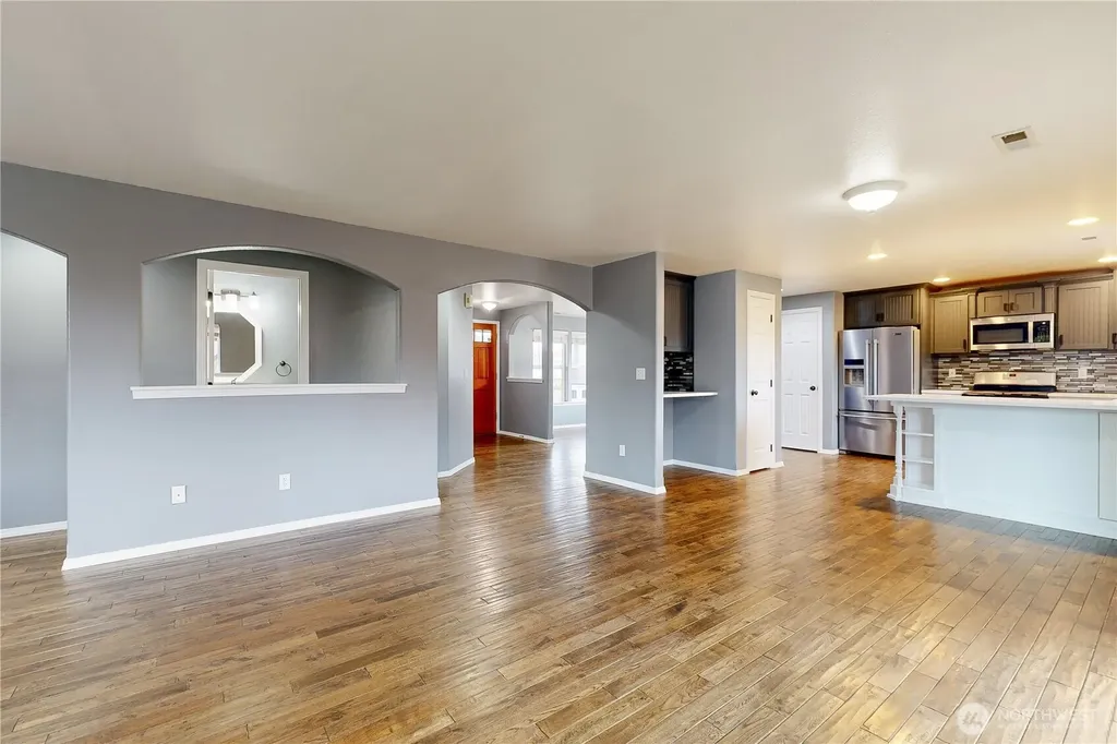 1149 SE Surita Court College Place WA 99324