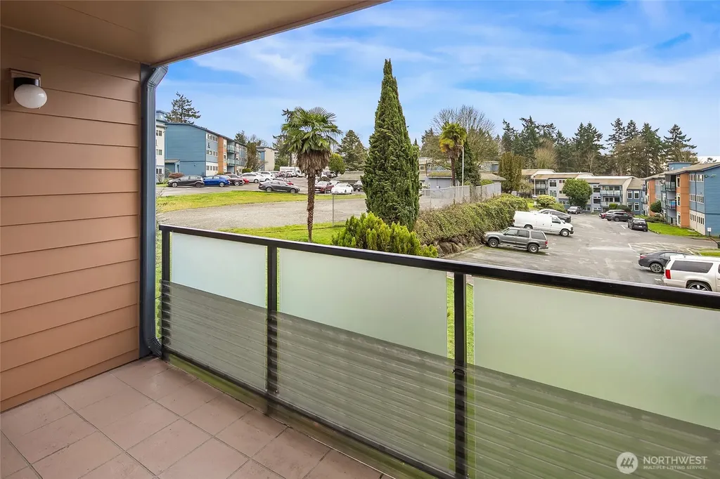15156 65th Avenue S Tukwila WA 98188
