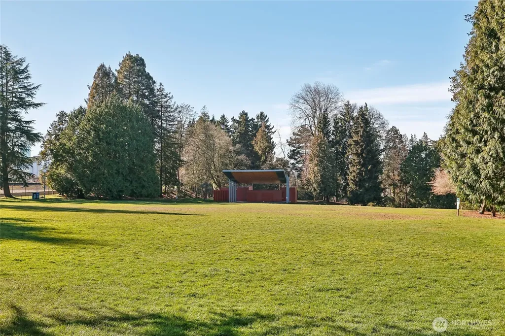 1508 10th Avenue E Seattle WA 98102