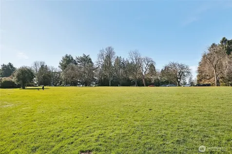 1508 10th Avenue E Seattle WA 98102