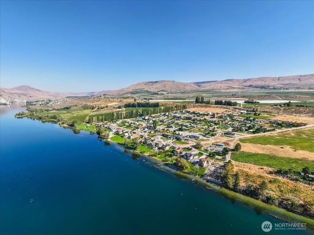 204 Willow View Drive Orondo WA 98843
