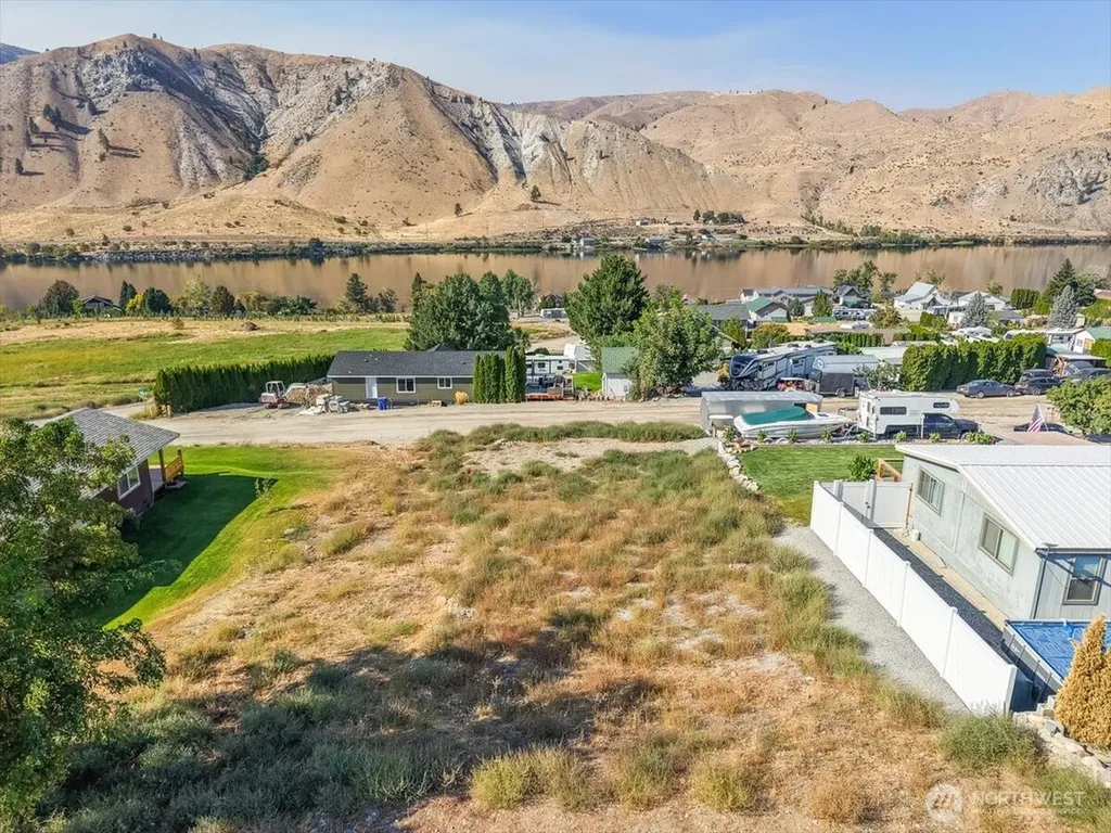 204 Willow View Drive Orondo WA 98843