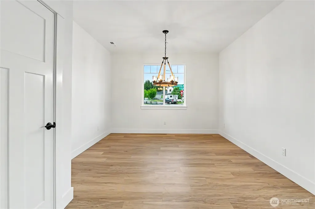 7651 Deschutes Heights Court SE Tumwater WA 98501