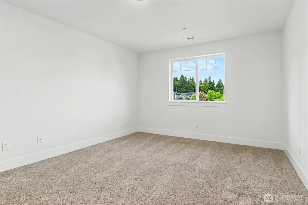7651 Deschutes Heights Court SE Tumwater WA 98501