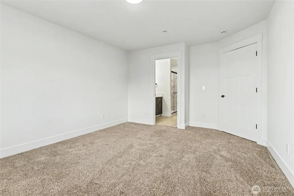 7651 Deschutes Heights Court SE Tumwater WA 98501
