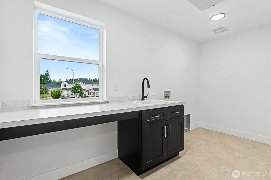 7651 Deschutes Heights Court SE Tumwater WA 98501
