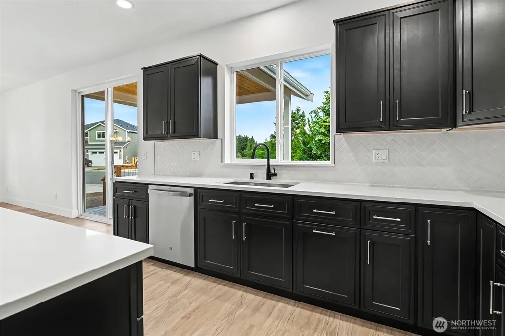 7651 Deschutes Heights Court SE Tumwater WA 98501