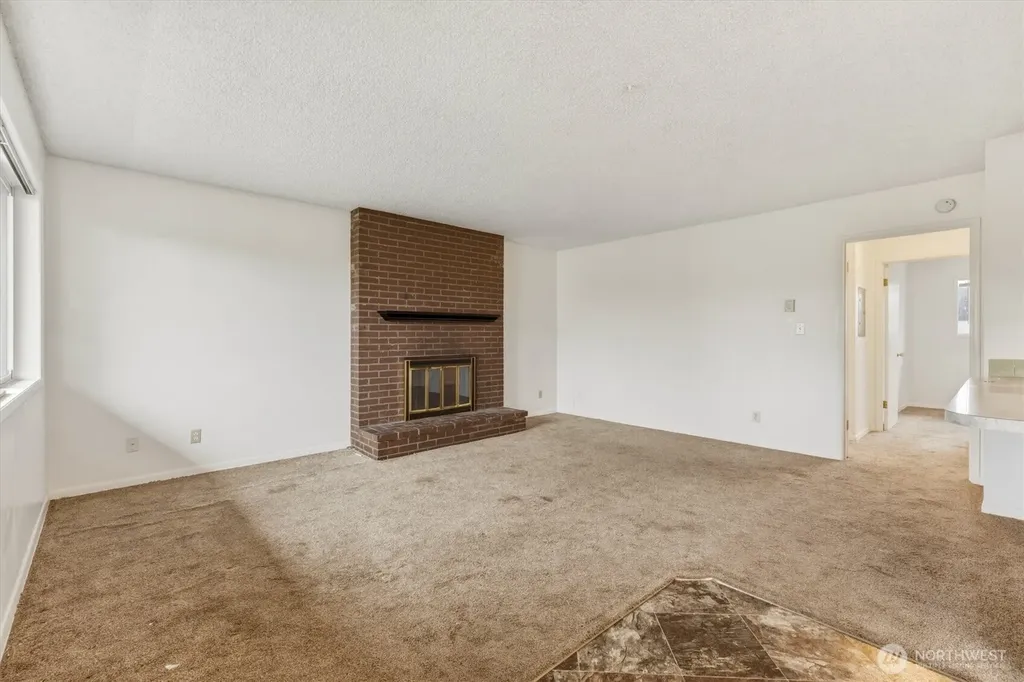 504 N 7th Avenue Kelso WA 98626