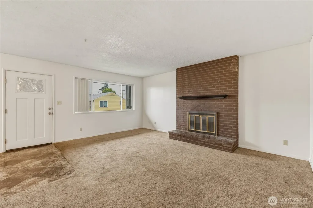 504 N 7th Avenue Kelso WA 98626