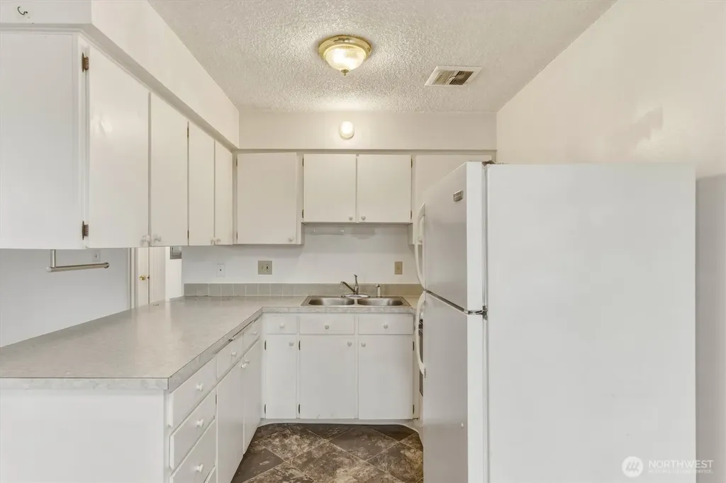 504 N 7th Avenue Kelso WA 98626