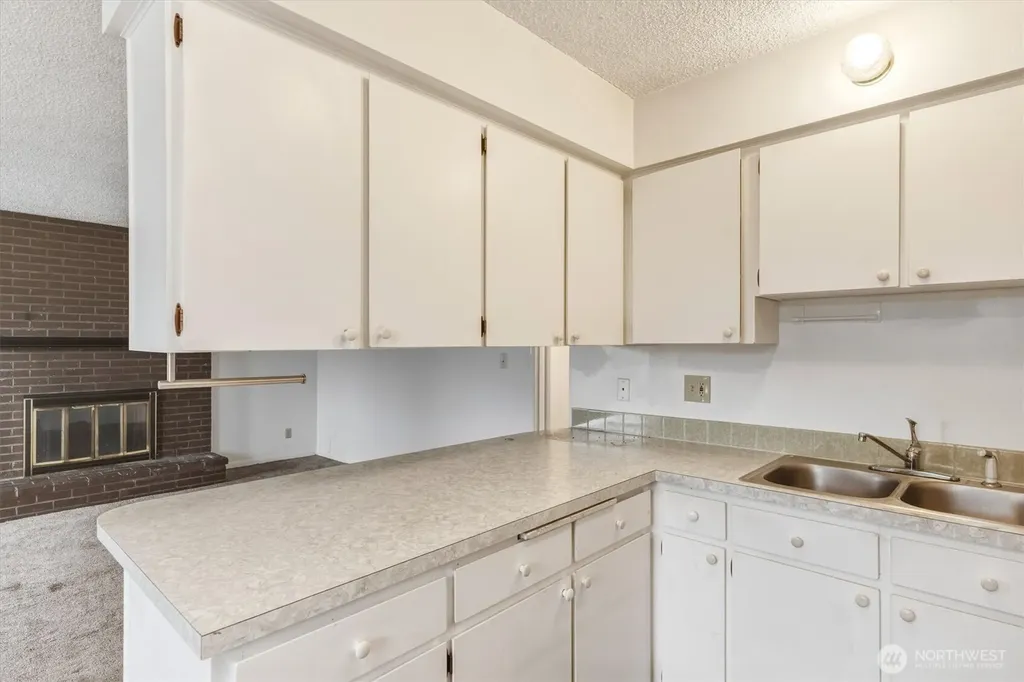 504 N 7th Avenue Kelso WA 98626