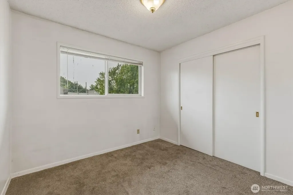 504 N 7th Avenue Kelso WA 98626