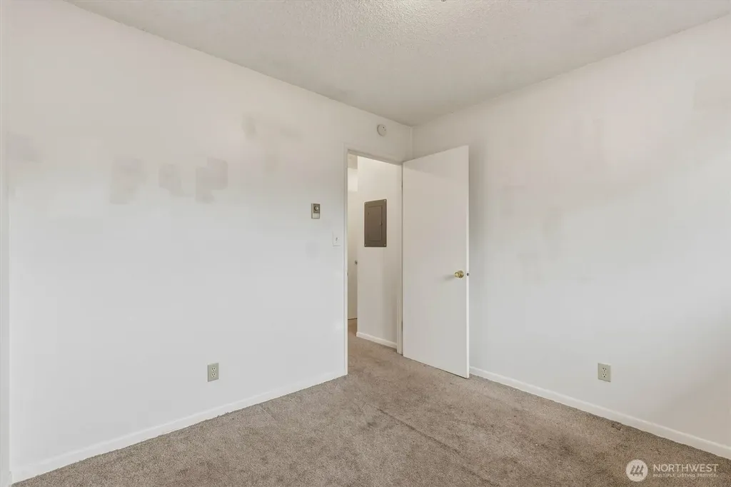 504 N 7th Avenue Kelso WA 98626