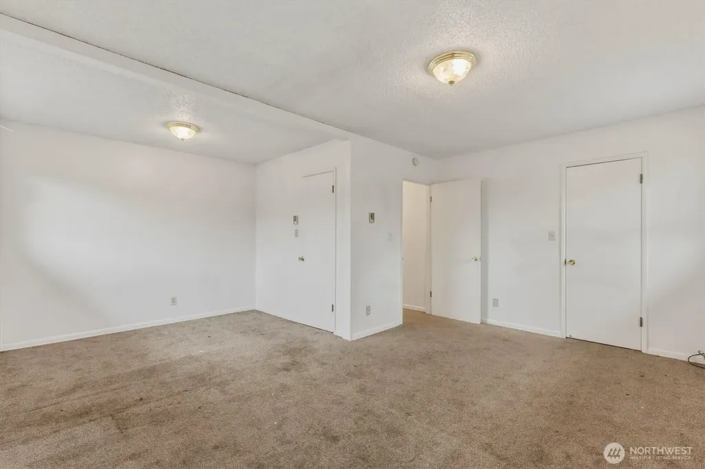 504 N 7th Avenue Kelso WA 98626