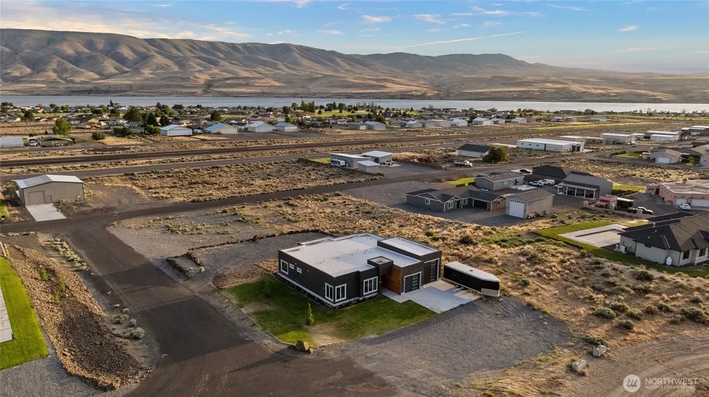 101 Wren Loop SW Mattawa WA 99349
