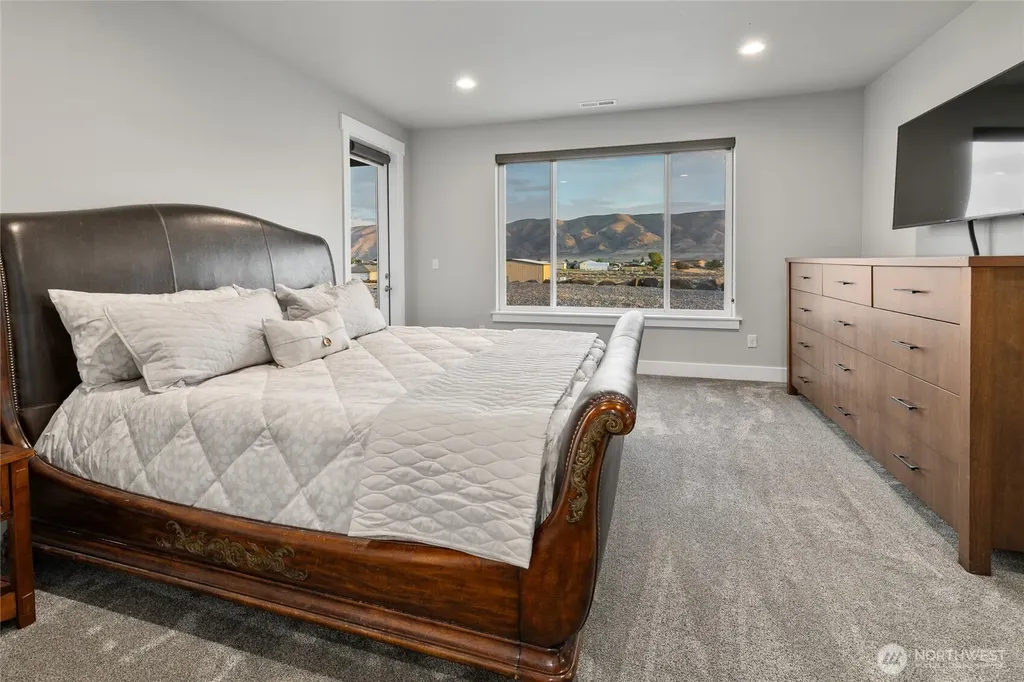 101 Wren Loop SW Mattawa WA 99349