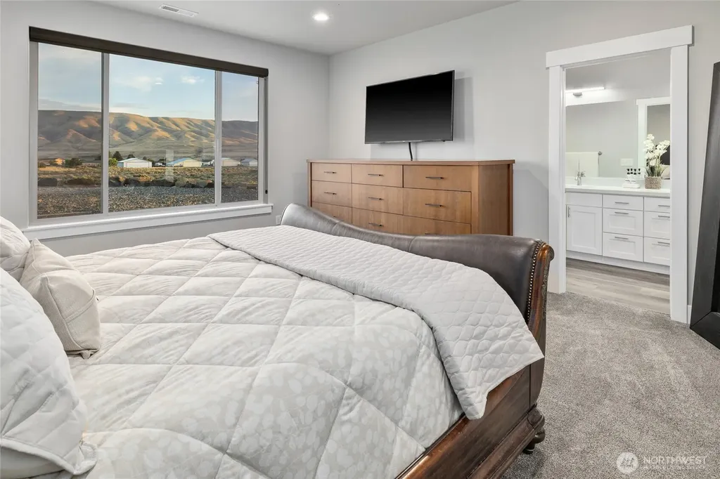 101 Wren Loop SW Mattawa WA 99349