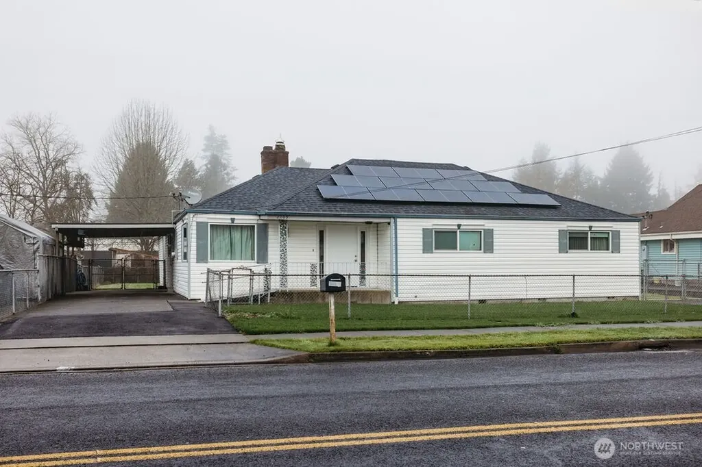 2209 42nd Avenue Longview WA 98632