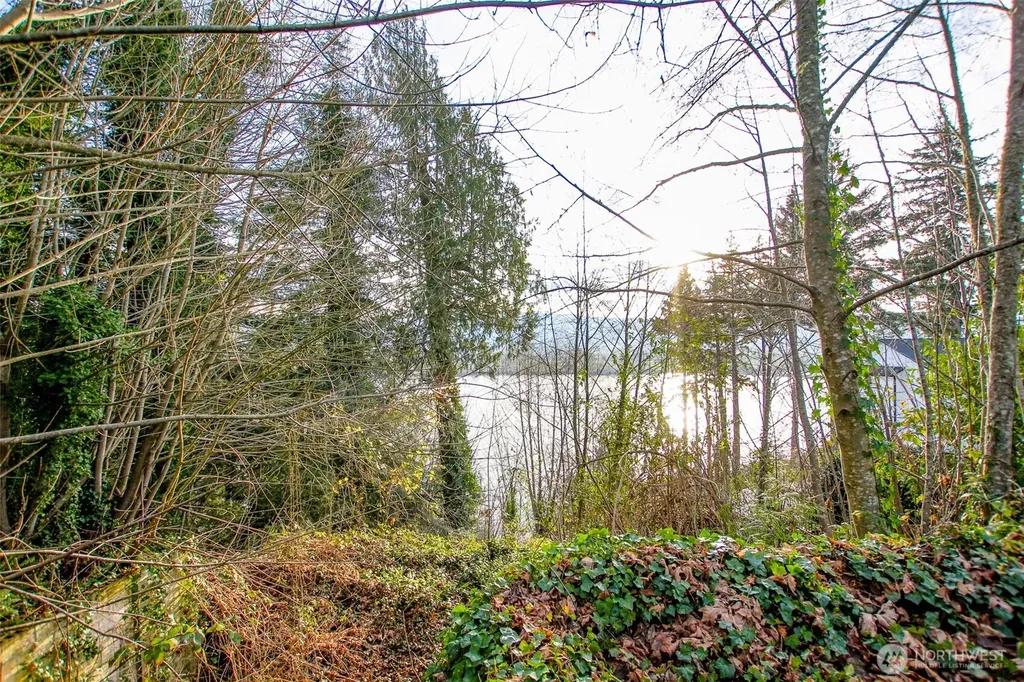 610 Columbia Street Cathlamet WA 98612