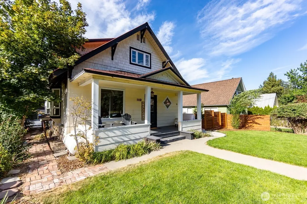 1112 Commercial Street Leavenworth WA 98826