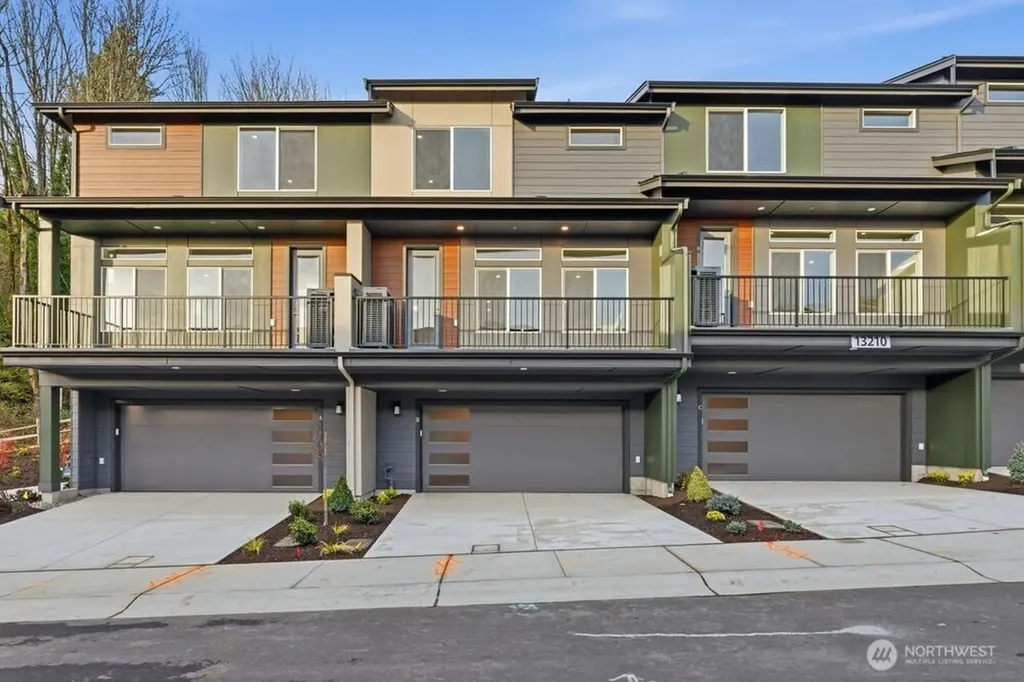 13210 NE 127th Way Kirkland WA 98034