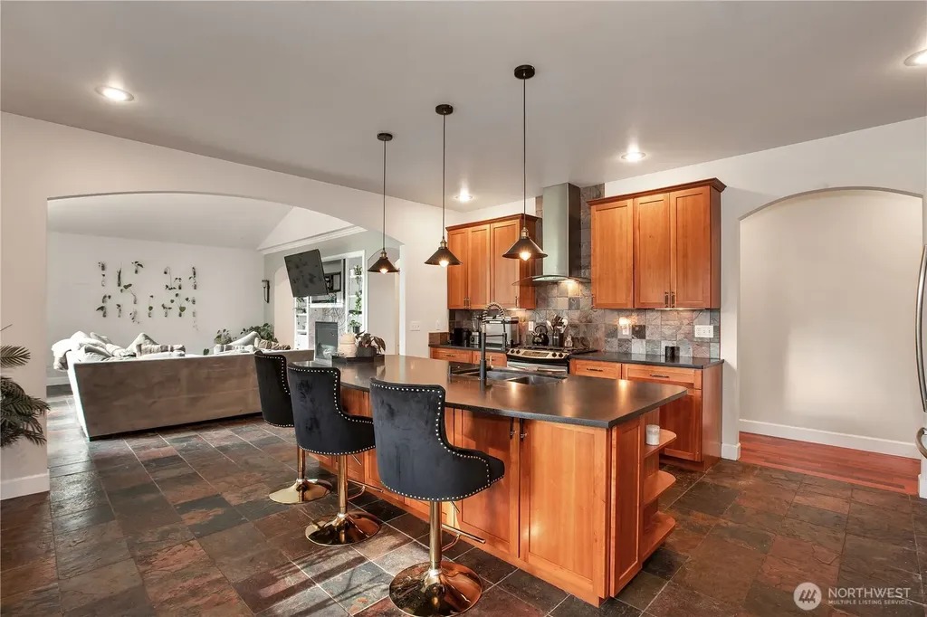 2744 Carpenter Road SE Lacey WA 98503