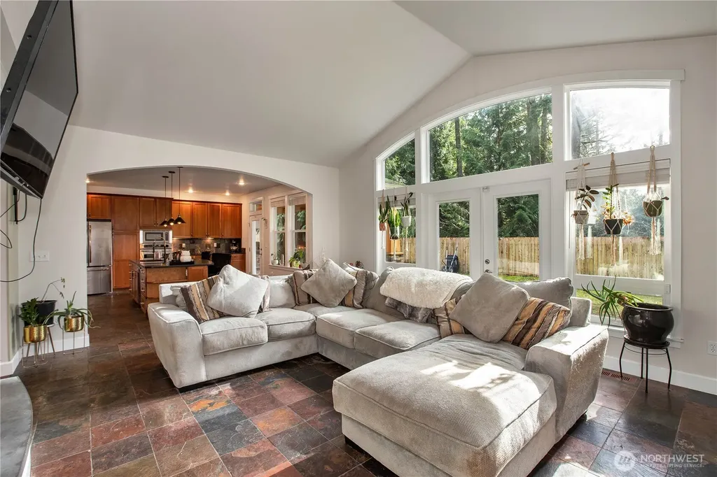 2744 Carpenter Road SE Lacey WA 98503