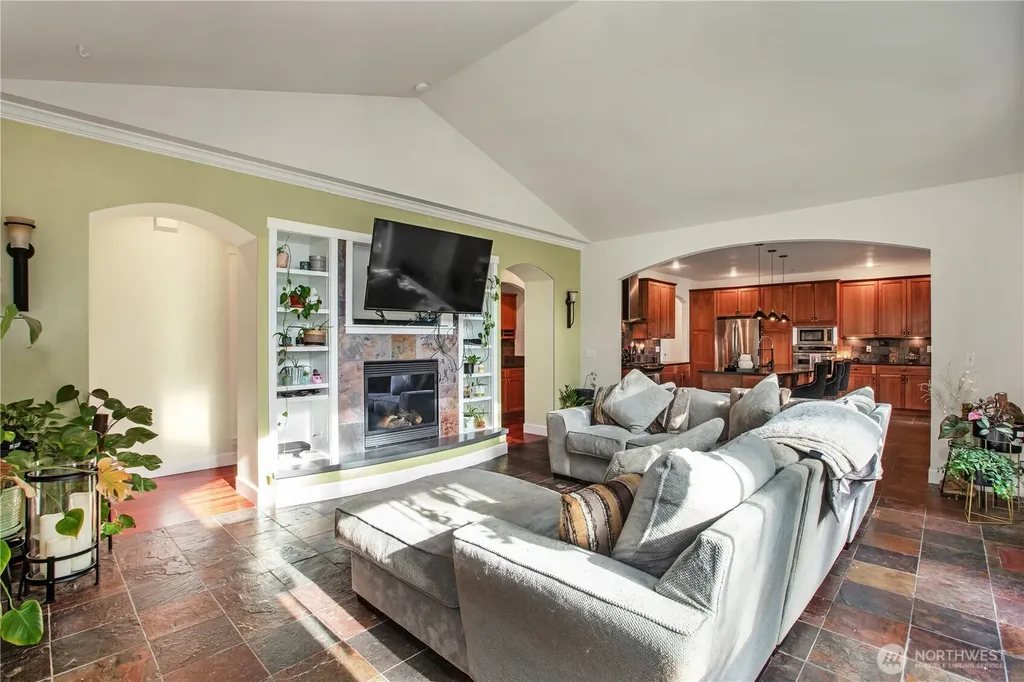 2744 Carpenter Road SE Lacey WA 98503