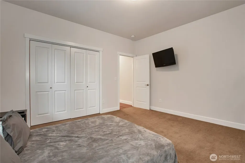 2744 Carpenter Road SE Lacey WA 98503