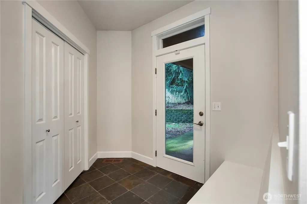 2744 Carpenter Road SE Lacey WA 98503