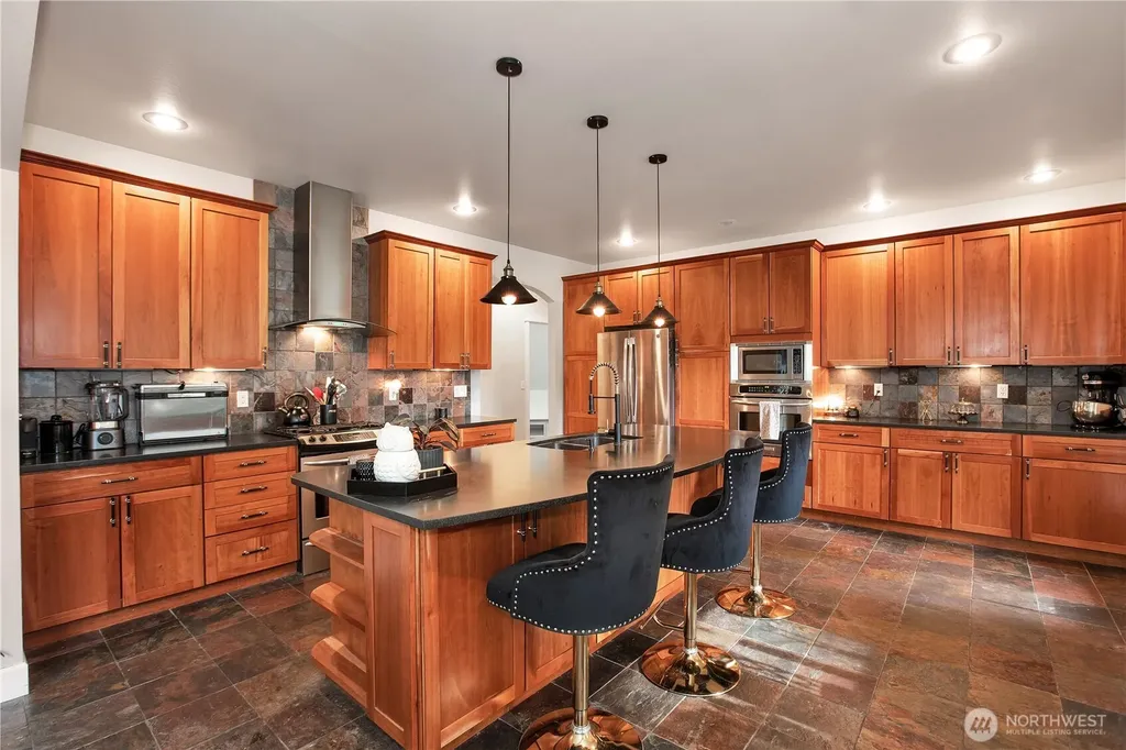 2744 Carpenter Road SE Lacey WA 98503
