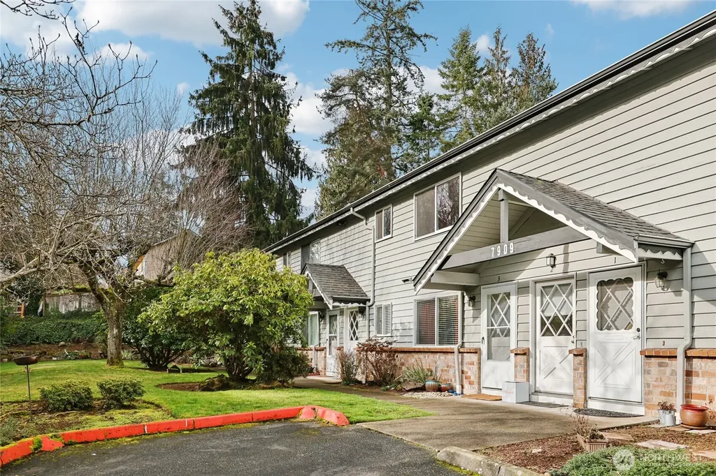 7909 218th Street SW Edmonds WA 98026