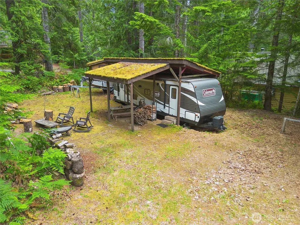 11 N Kitsap Place N Hoodsport WA 98548