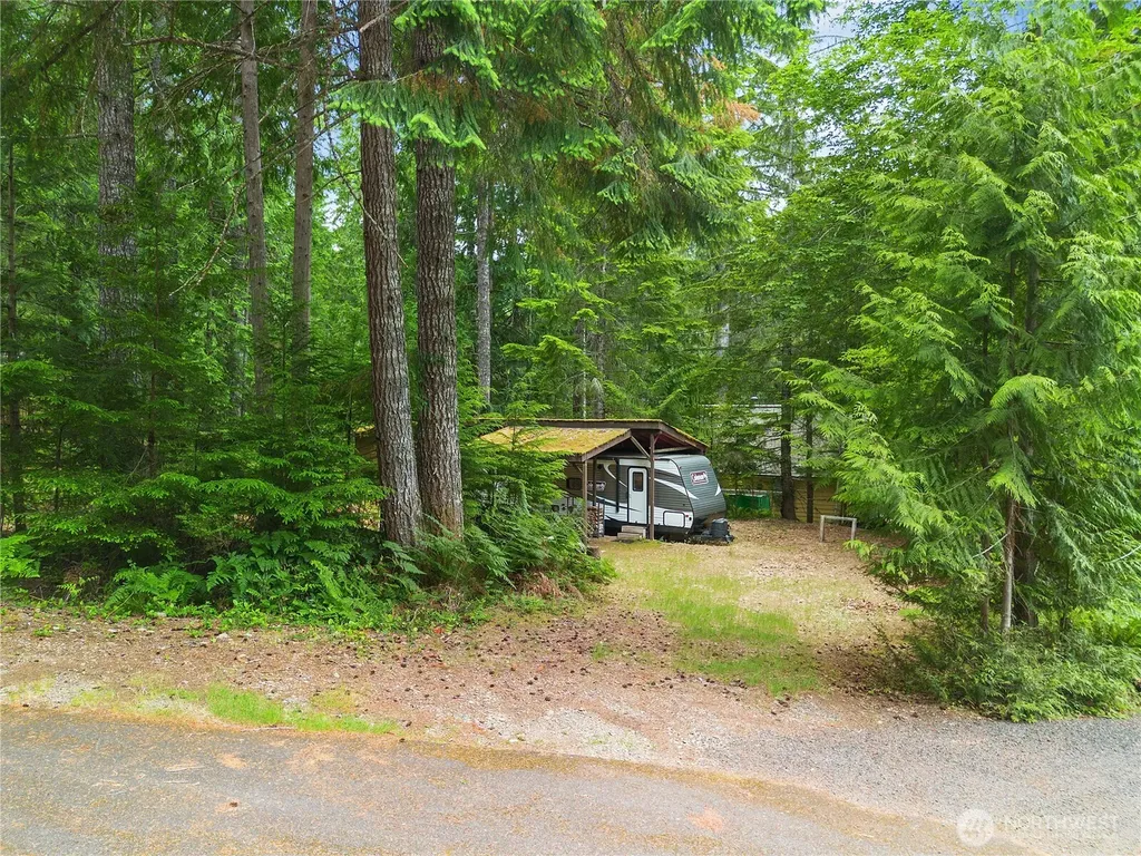 11 N Kitsap Place N Hoodsport WA 98548