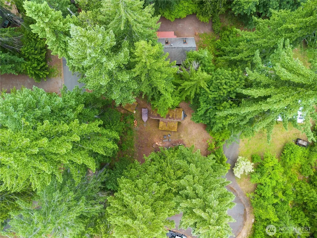 11 N Kitsap Place N Hoodsport WA 98548