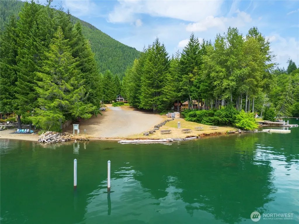 11 N Kitsap Place N Hoodsport WA 98548