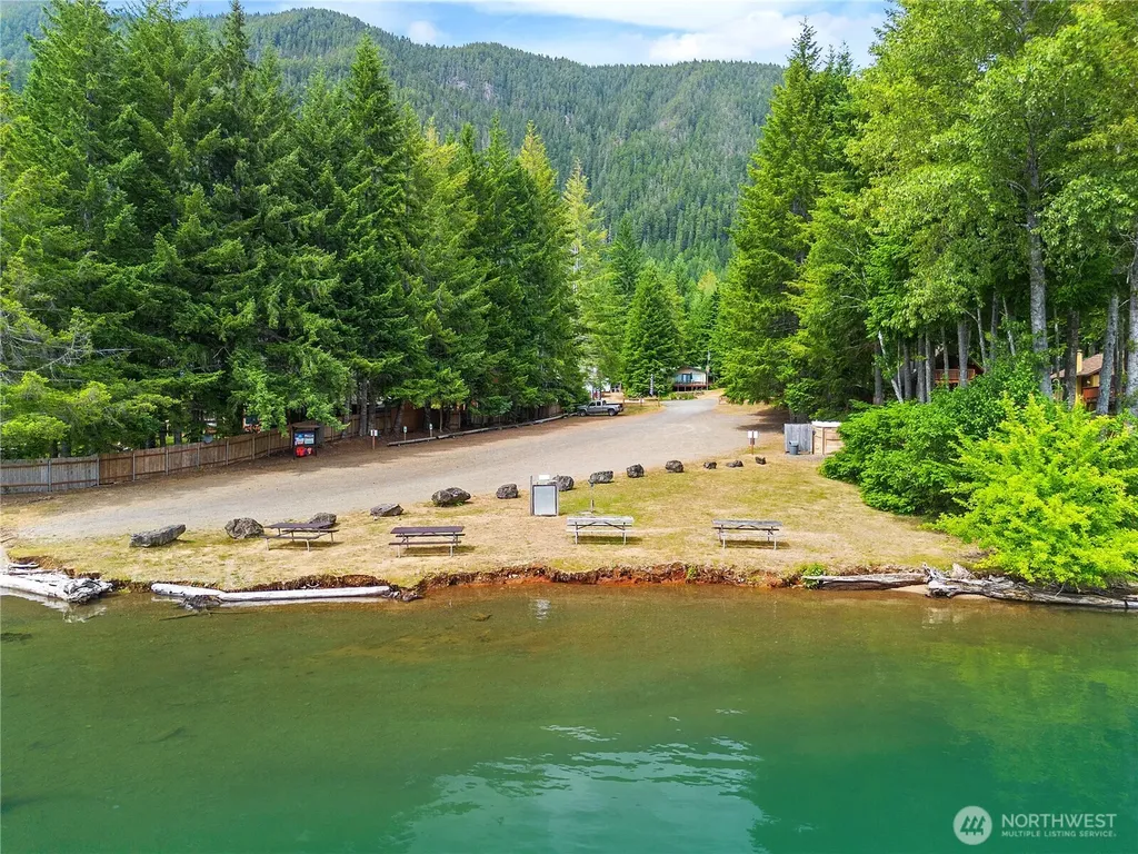 11 N Kitsap Place N Hoodsport WA 98548