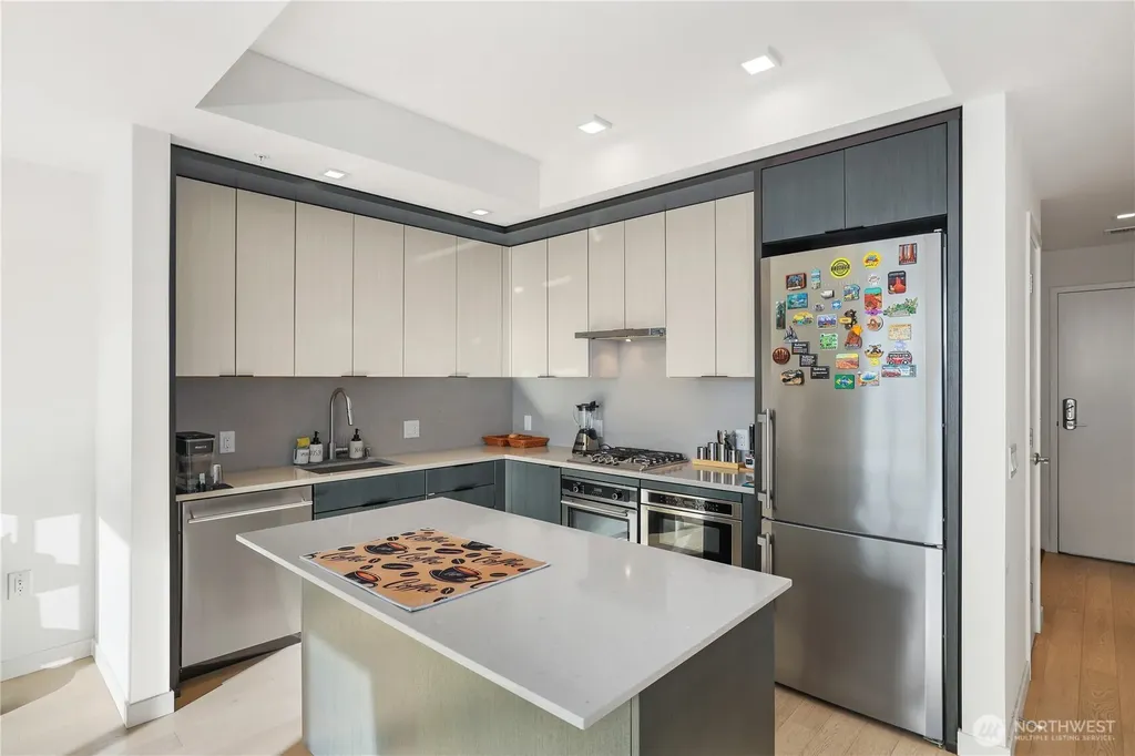 590 1st Avenue S Seattle WA 98104
