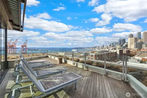 590 1st Avenue S Seattle WA 98104