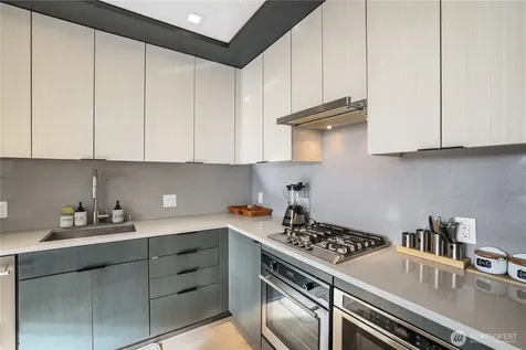 590 1st Avenue S Seattle WA 98104