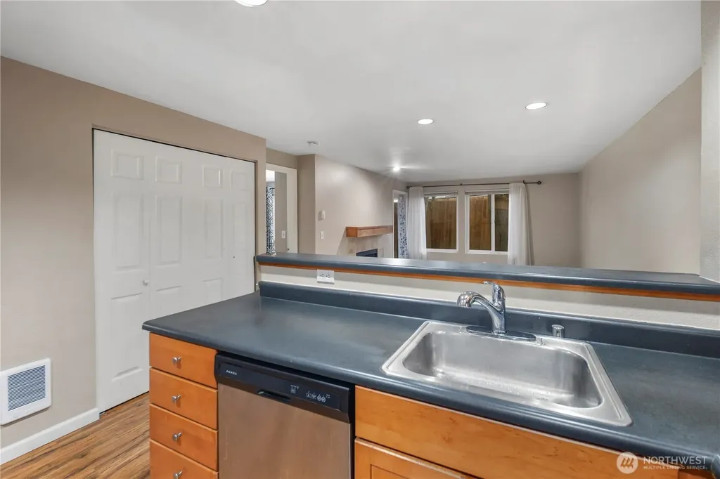 26339 116th Avenue SE Kent WA 98030
