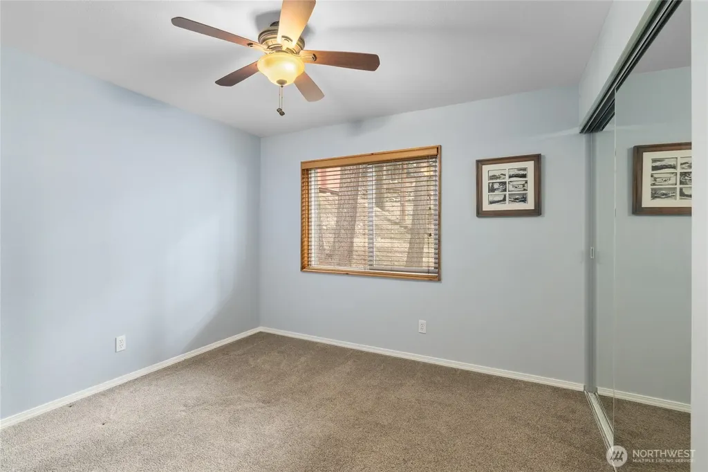 1051 Highland Loop Ronald WA 98940