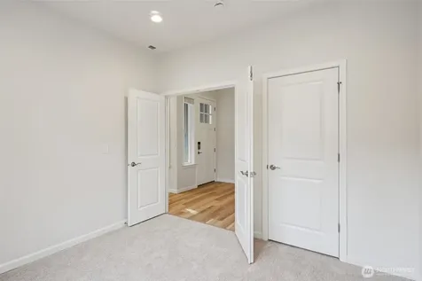 7531 107th Street Ct E Puyallup WA 98373