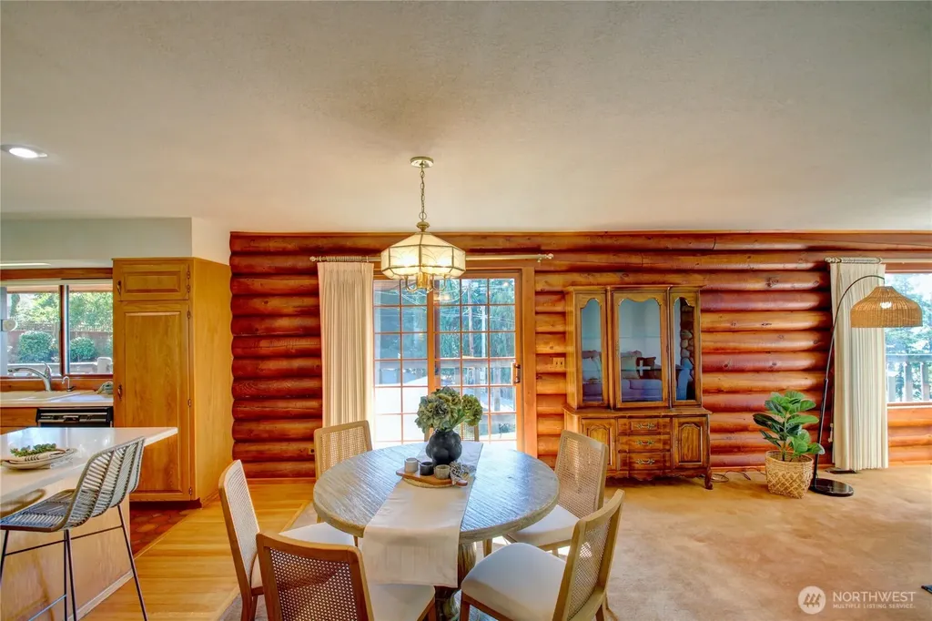 17368 Maple Lane La Conner WA 98257