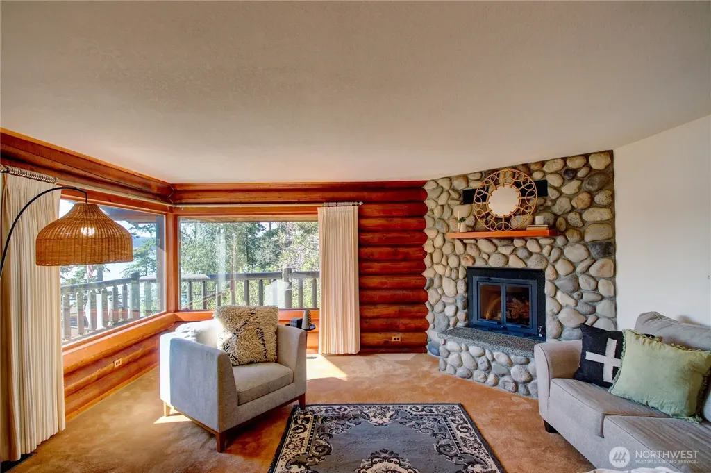 17368 Maple Lane La Conner WA 98257