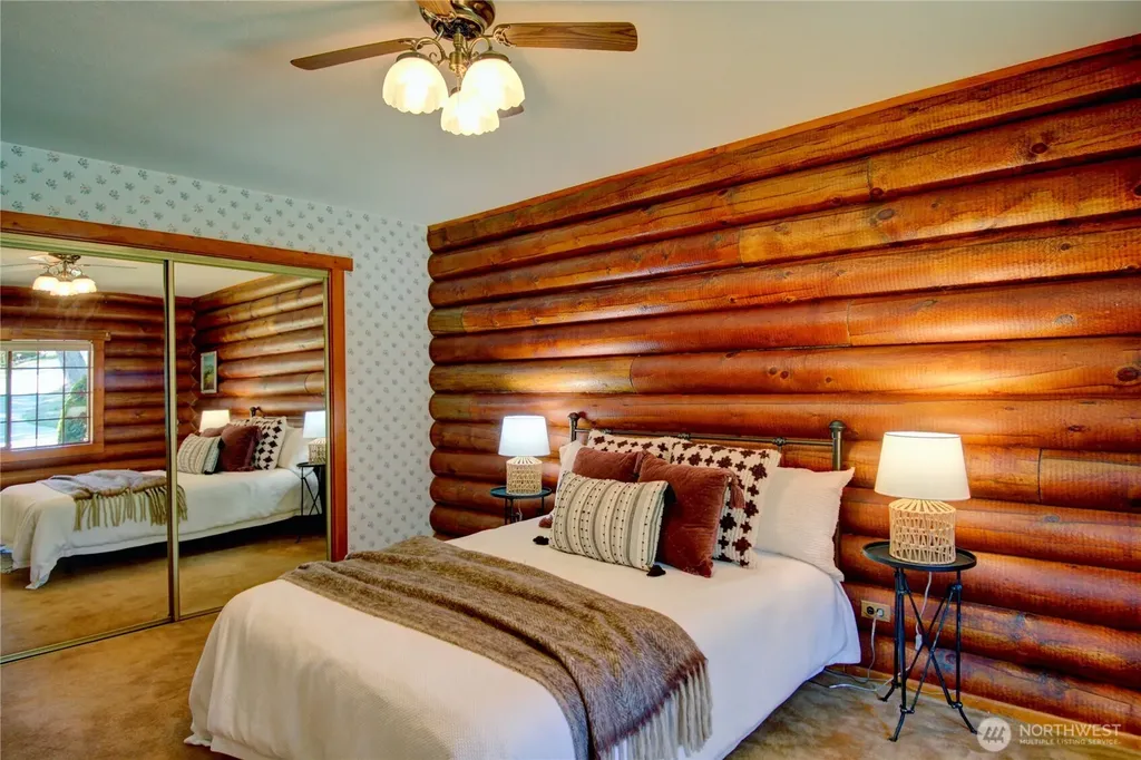 17368 Maple Lane La Conner WA 98257
