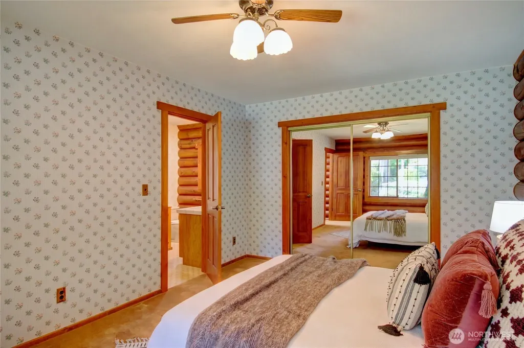17368 Maple Lane La Conner WA 98257