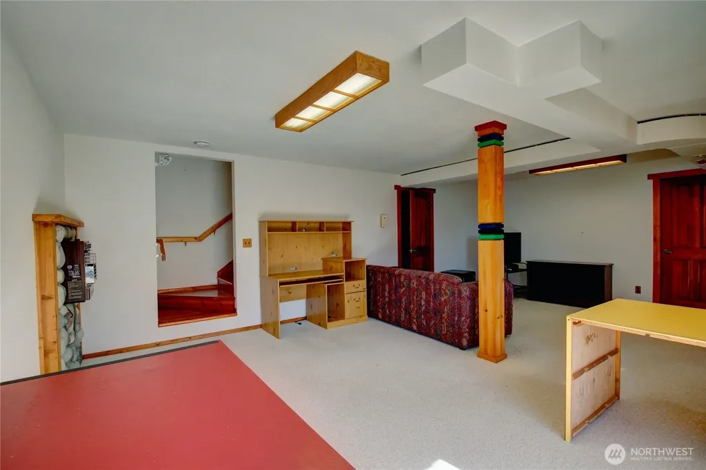 17368 Maple Lane La Conner WA 98257
