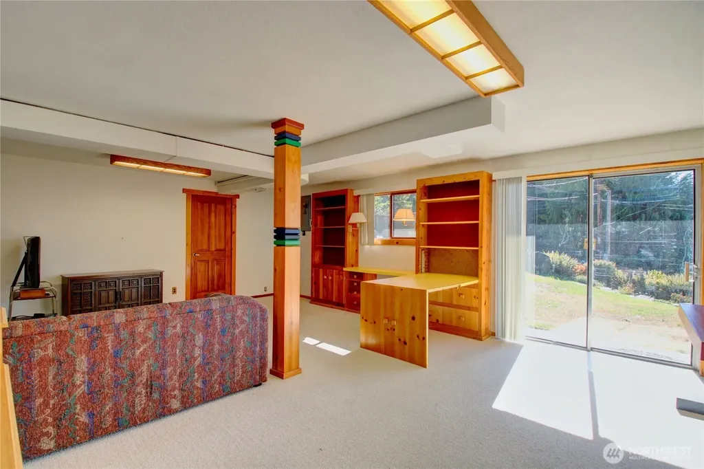 17368 Maple Lane La Conner WA 98257