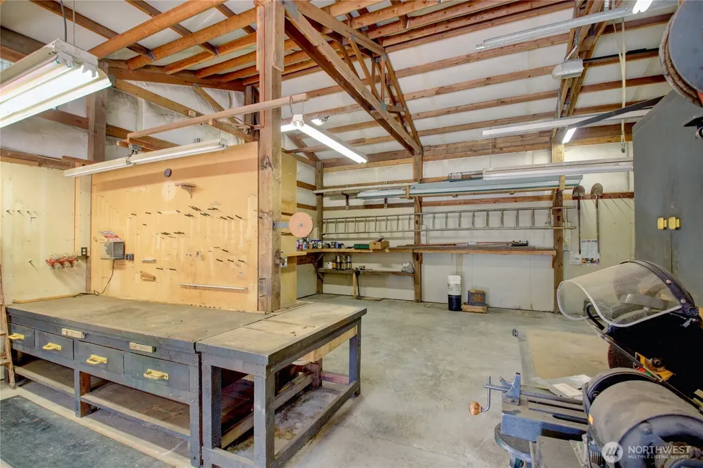 17368 Maple Lane La Conner WA 98257